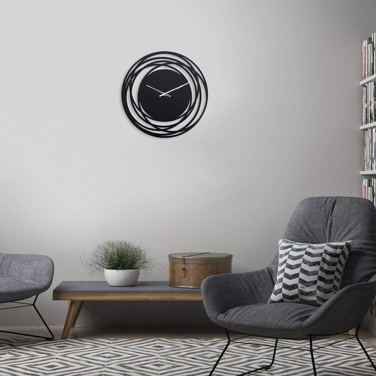 🕒 Elevate Your Space with Our Stylish Black Wall Clock! 🖤✨ Perfect for Any Room - Silent, Modern, and Rustic Design! #HomeDecor #WallClock #InteriorDesign